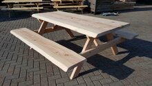 Picknicktafel-douglashout-boomstam