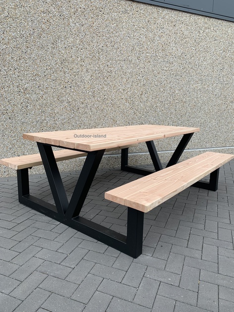 Douglas-Staal-Picknicktafel-model-V