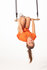 Houten-trapeze-zwart-gevlochten-touw
